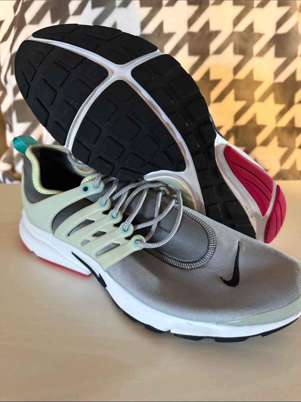 Nike Air Presto Light Smoke Grey Size 12 Men